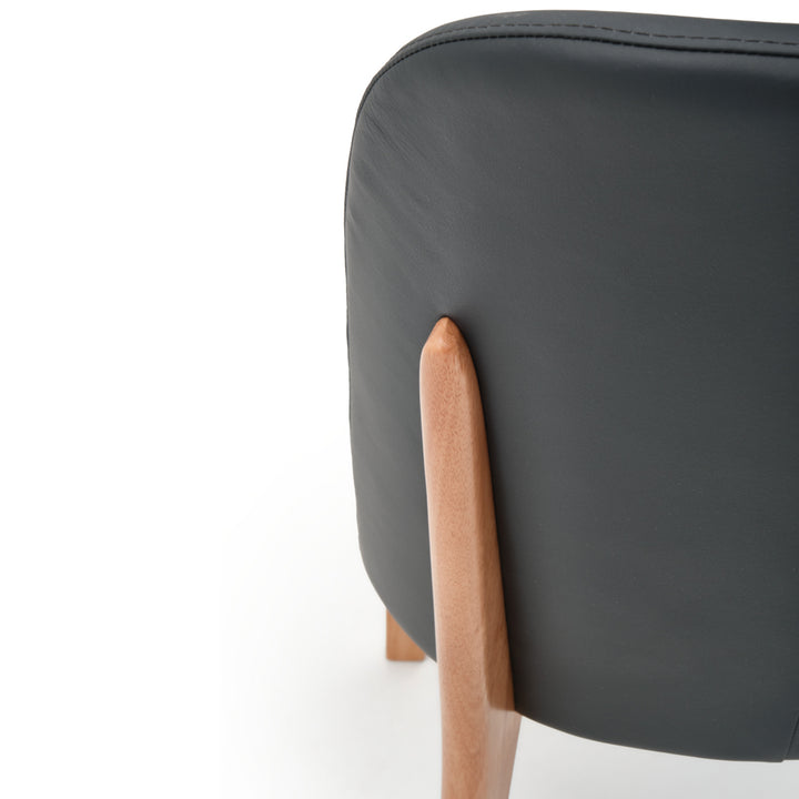 Evy Leather Chair Black